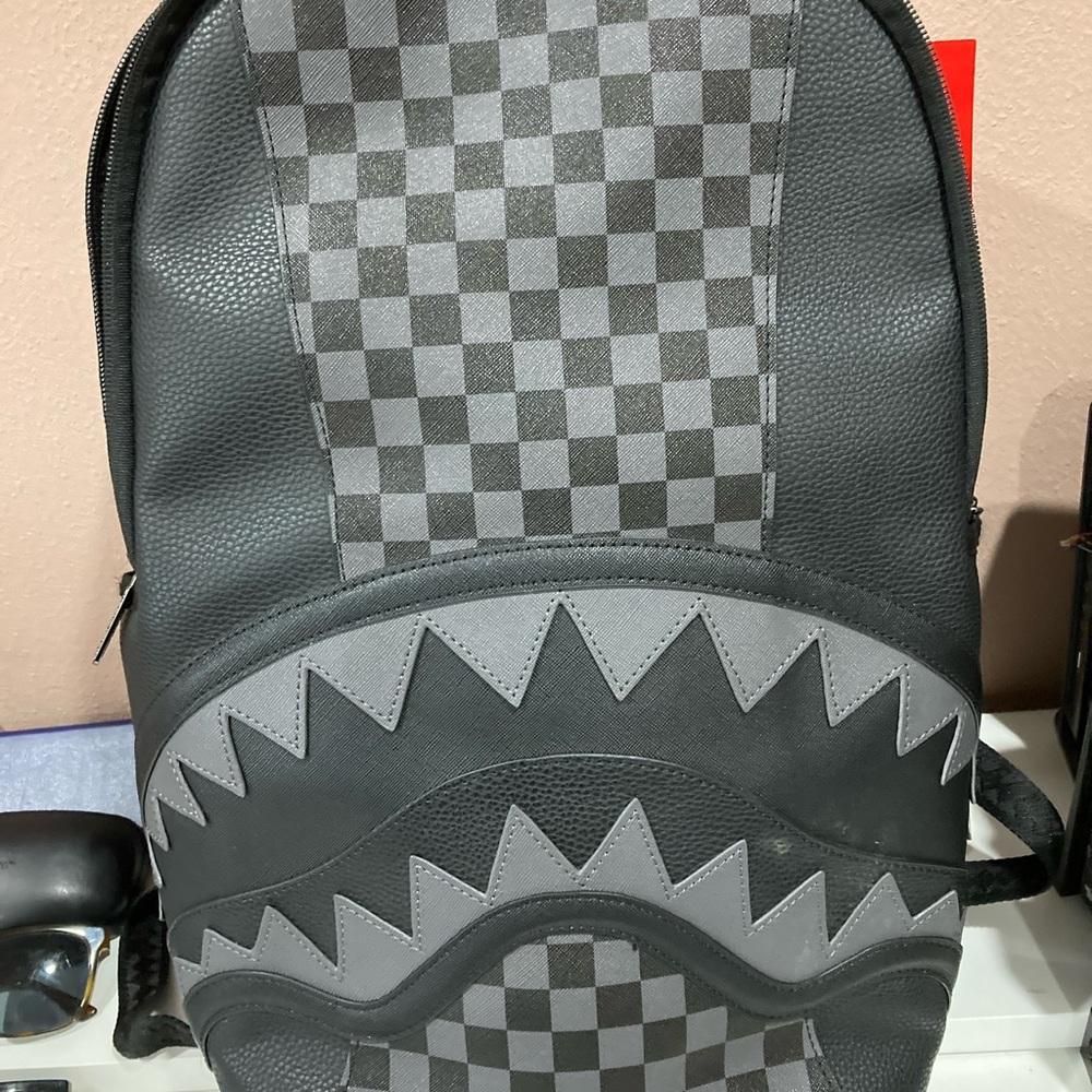 Sprayground - Picture 3 of 10